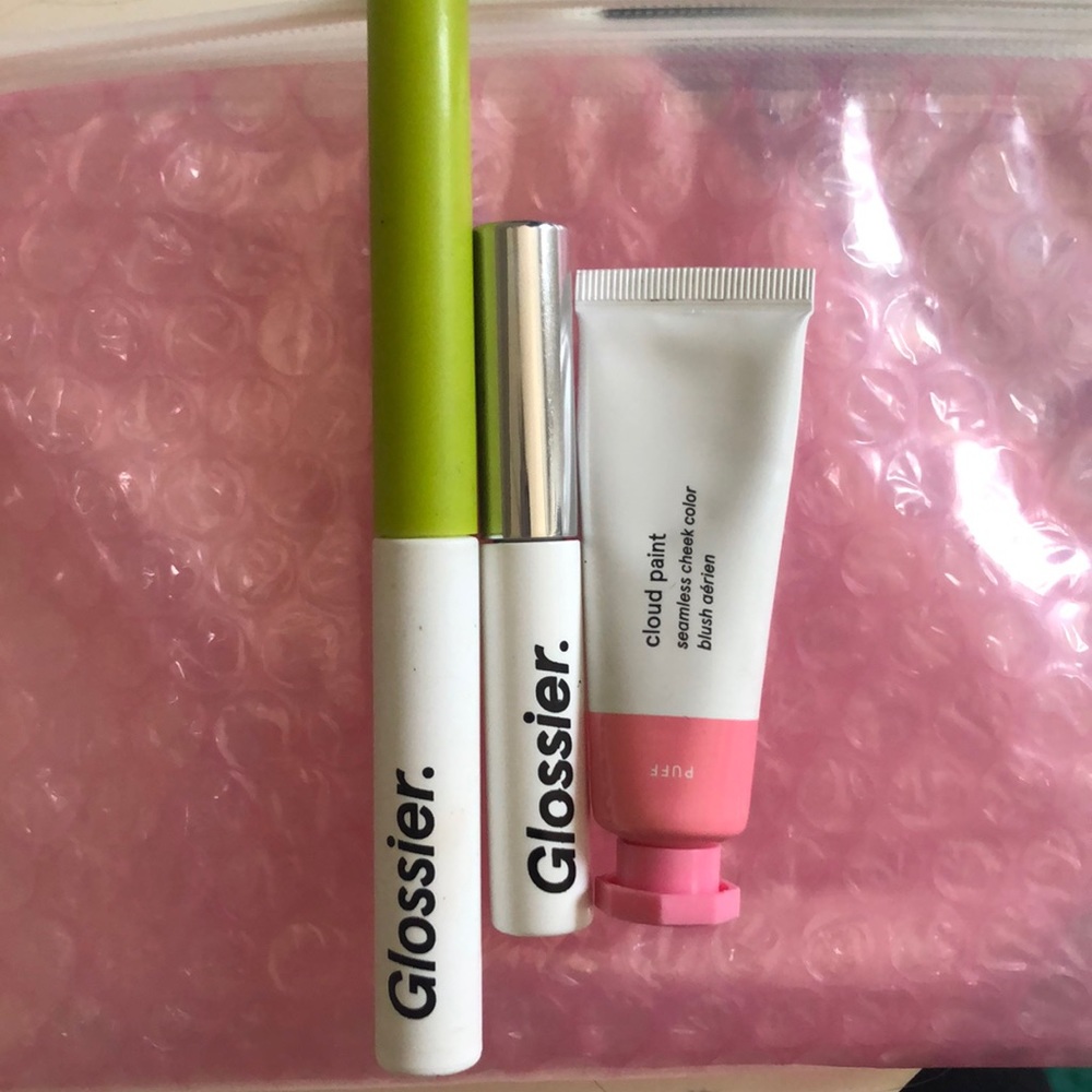 Glossier bundle lightly used